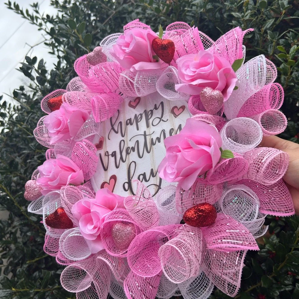 Valentine's Day Pink and White Wreath